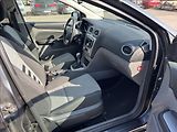Ford Focus 1,8 i KLIMA 2x KOLA VYHŘ. OKNO - náhled 10