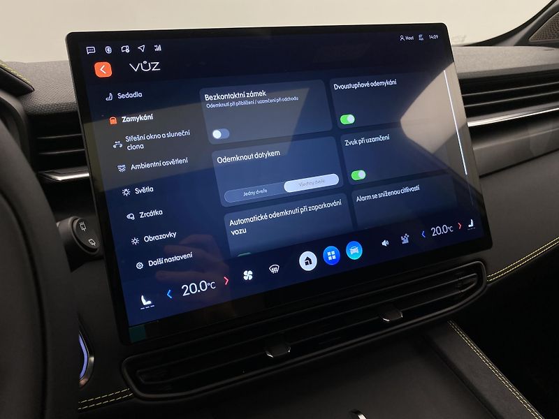 Lynk & Co 01 (2025) MORE PHEV AUT CZ 1.maj - fotka 62 z 89