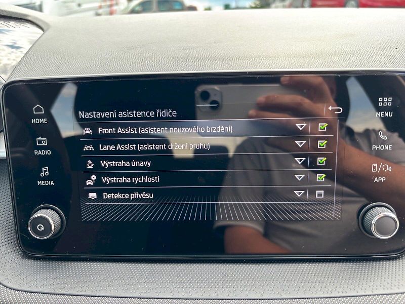 Škoda Fabia (2025) Selection 1.0 MPI 59 kw - fotka 25 z 27