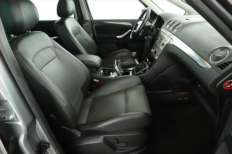 Ford S-MAX (2007) 2.0 TDCi, po STK, Tažné - fotka 7 z 16