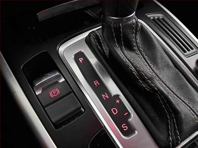 Audi A5 (2011) S-Line 3.0 TDI, 4X4, Automat - fotka 17 z 17