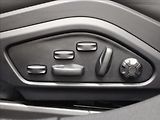 Porsche Panamera 4,0 GTS 368 kW zánovní stav - náhled 29