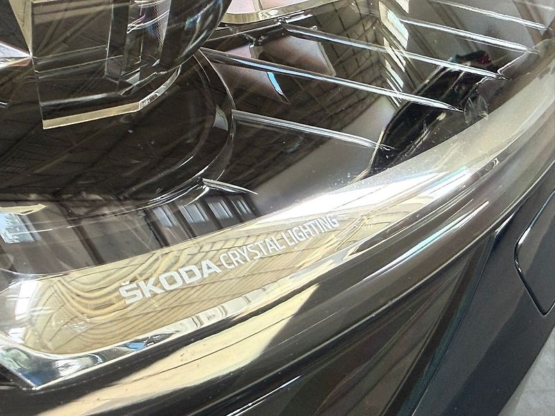 Škoda Superb 2.0TDI 147kW 4x4 DSG L&K Webas - fotka 8 z 43