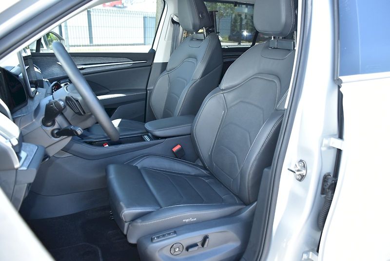 Škoda Kodiaq (2025) Exclusive Selection 2.0 TDI 14 - fotka 25 z 35