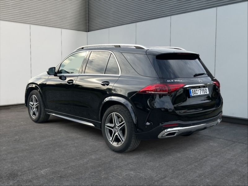 Mercedes-Benz GLE 2,0 300d 4M AT - fotka 4 z 11