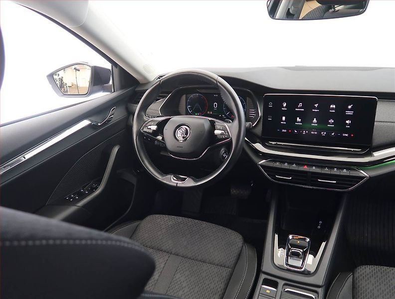 Škoda Octavia (2023) 2.0 TDI - fotka 7 z 29