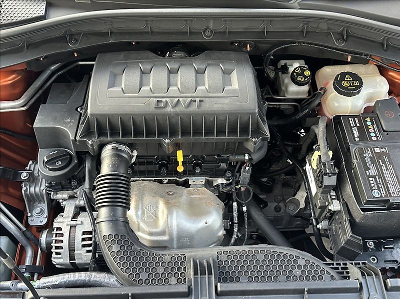 MG ZS 1,5 DVVT 106PS  Essential - fotka 45 z 54