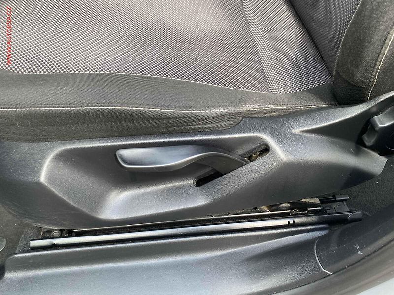 Seat Altea (2010) 1.4TSi, AC - fotka 14 z 16