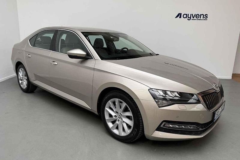 Škoda Superb Sportline 2,0 TDI.