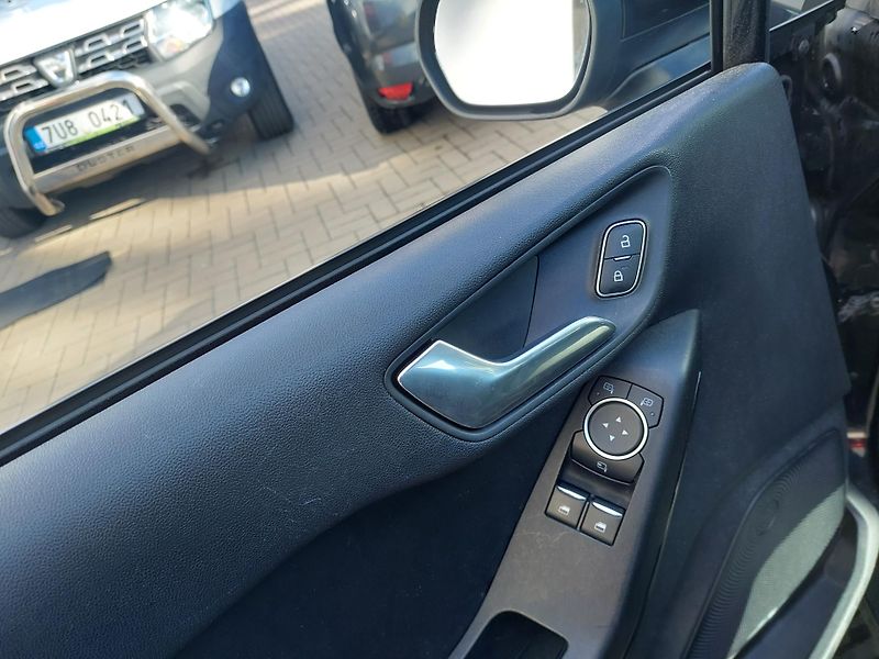 Ford Fiesta (2019) COOL-CONNECT 1.0-63kW - fotka 10 z 28
