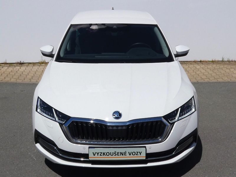 Škoda Octavia (2023) Style Plus 1,5 TSI DSG - fotka 7 z 30