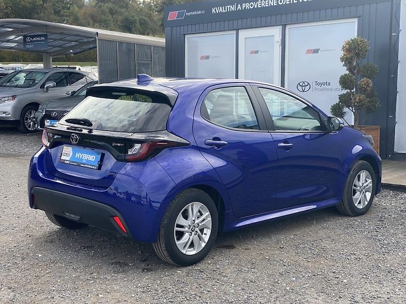 Toyota Yaris 1.5HEV, ČR, Comfort, DPH - fotka 7 z 16