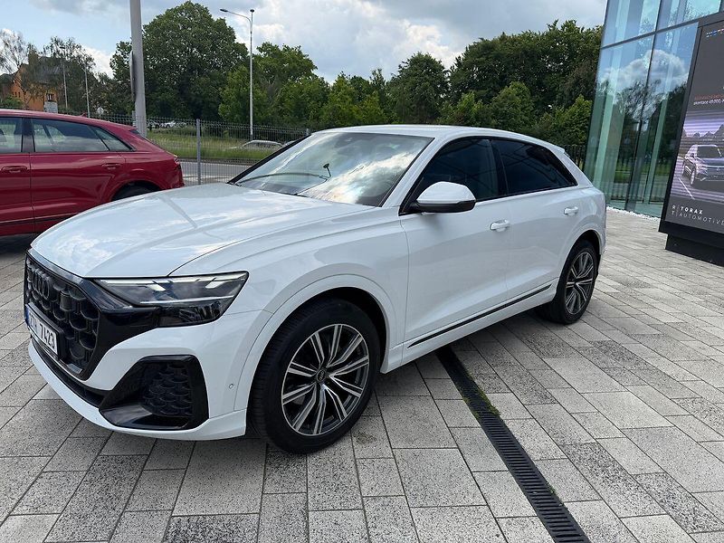 Audi Q8 S-line  50TDI 210kW webasto - fotka 4 z 25