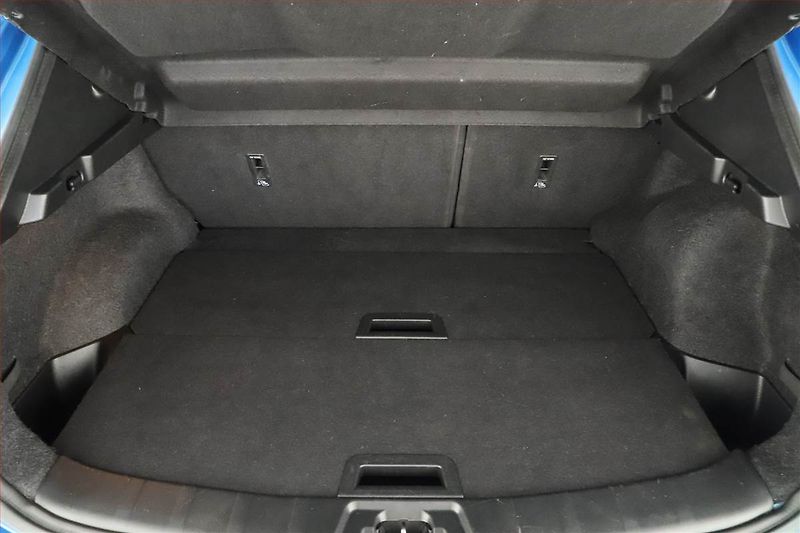 Nissan Qashqai (2018) 1.2 DIG-T, Navi, Tempomat - fotka 25 z 26