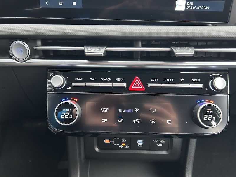 Hyundai Tucson 1,6 T-GDI PHEV 211kW SMART FL - fotka 31 z 34