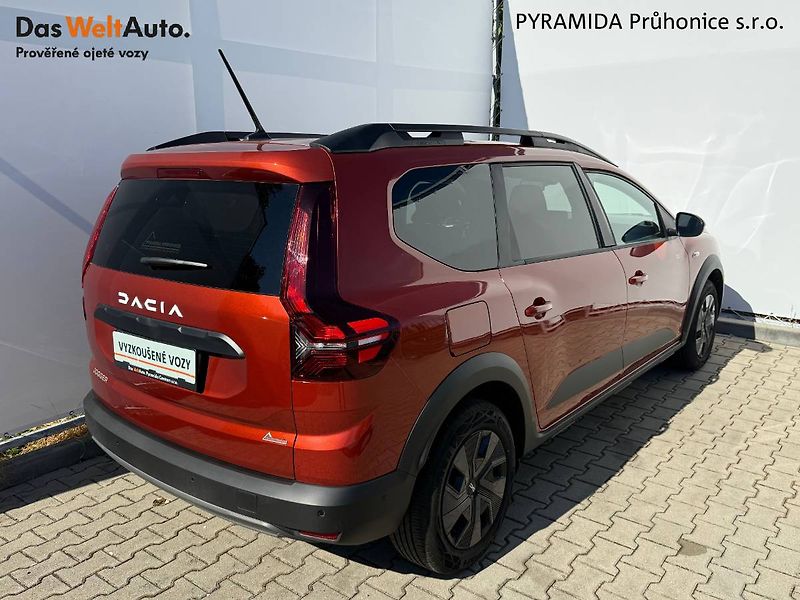 Dacia Jogger (2024) 1.0 TCe 81 kW Expression - fotka 2 z 21
