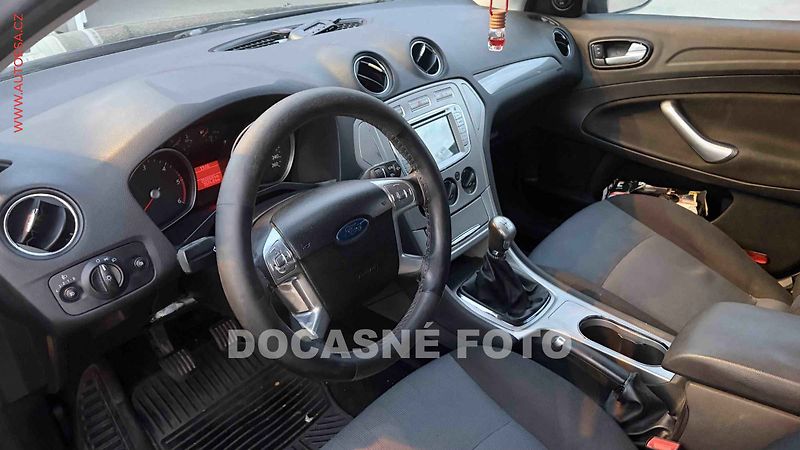 Ford Mondeo (2007) 1.8TDCi, ČR, navi, AC, temp - fotka 3 z 3