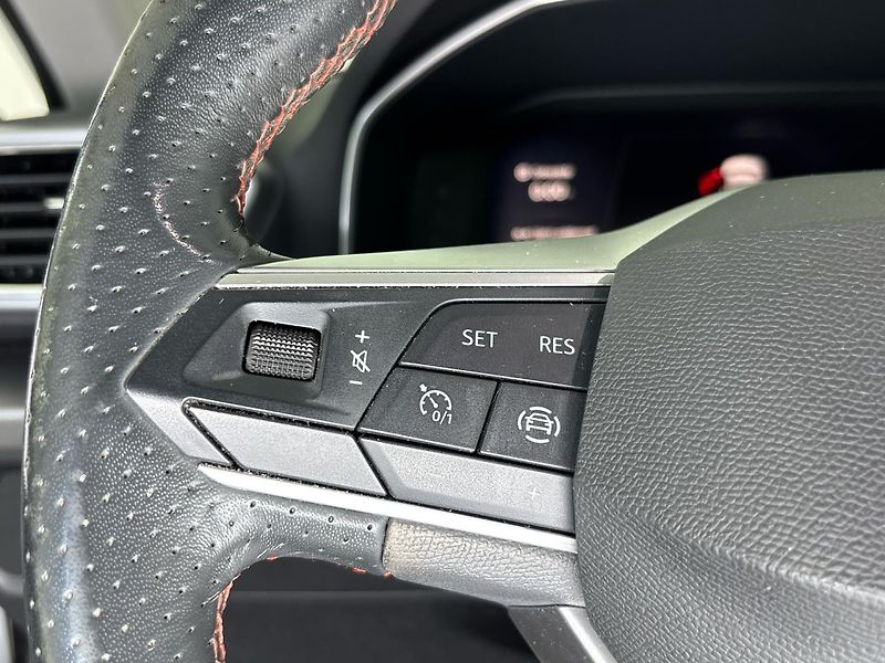 Seat Leon FR - fotka 23 z 29