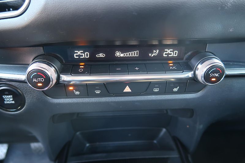 Mazda CX-30 2,0 G122 Homura ČR, záruka - fotka 24 z 31