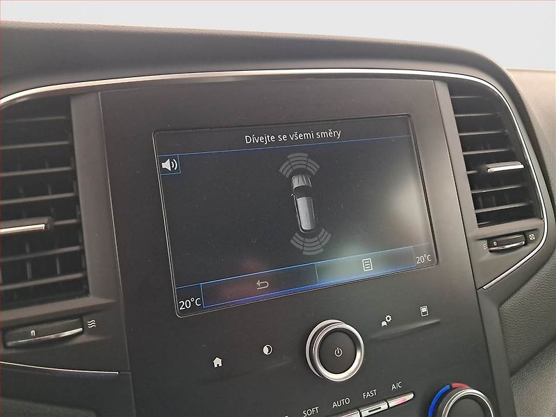Renault Mégane (2019) 1.3 TCe, Navi, Tempomat - fotka 19 z 22