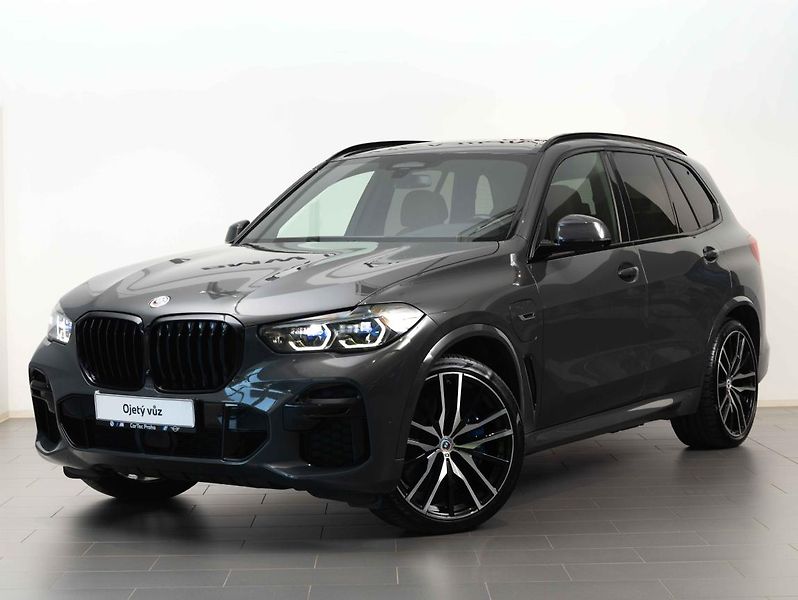BMW X5 xDrive45e iPerformance - fotografie inzerátu