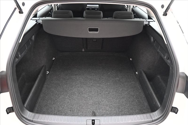 Škoda Octavia 2,0 TDI 110kW DSG Ambition Zár - fotka 10 z 30