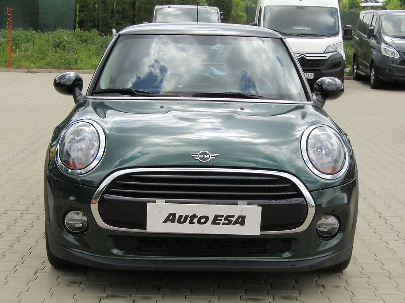 Mini Cooper (2018) 1.5i, 1.maj,ČR, AT, +kola - fotka 2 z 20