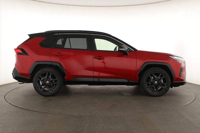 Toyota RAV4 (2025) 2.5 Hybrid - fotka 6 z 20