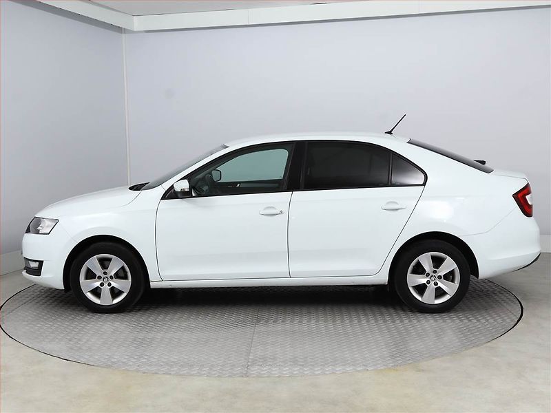 Škoda Rapid (2019) Ambition 1.0 TSI, Serv.kniha - fotka 3 z 14