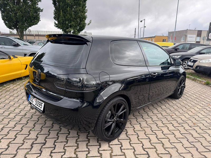 Volkswagen Golf (2009) 1,4i 59 KW BRZDY PNEU LAK - fotka 6 z 50