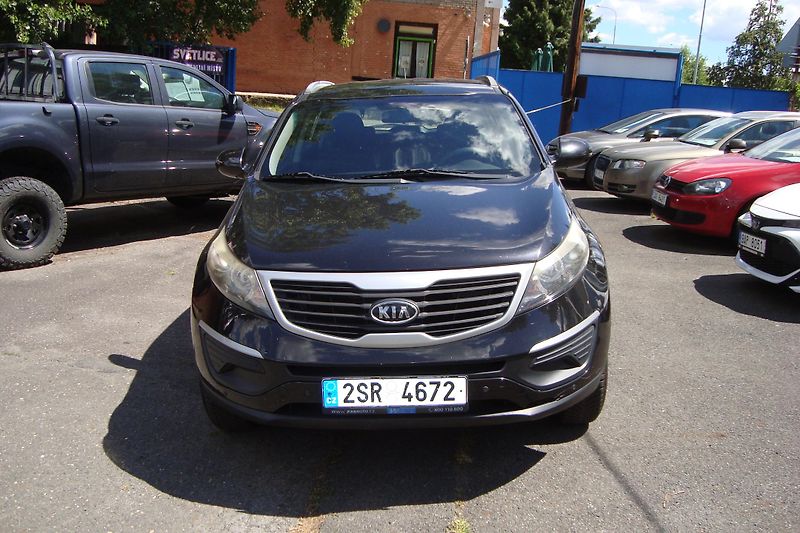 Kia Sportage (2010) 1.6 GDi, 99 kW,ČR,Servisní kn. - fotka 2 z 67
