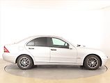 Mercedes-Benz Třídy C (2003) C 200 CDI , po STK - náhled 6