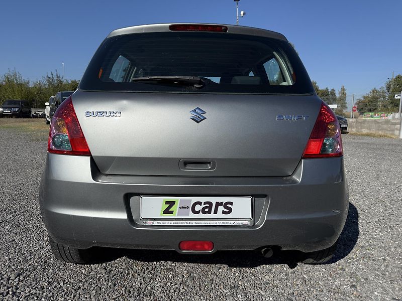 Suzuki Swift 1.3 68kW Klima ČR - fotka 6 z 16