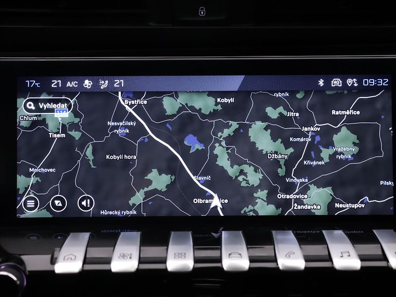 Peugeot 508 1,5 HDI 96kW Allure DPH 1.Maj. - fotka 25 z 38