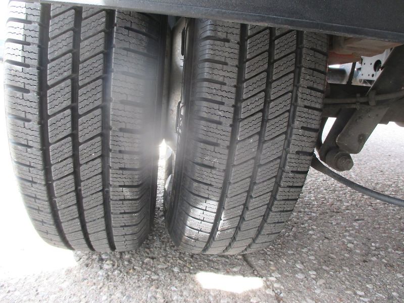 Iveco Daily 35C16, 2,3l, 8 palet HČ - fotka 26 z 26