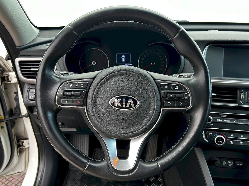 Kia Optima (2017) SW 1.7 CRDi MP6 Business Line - fotka 7 z 32