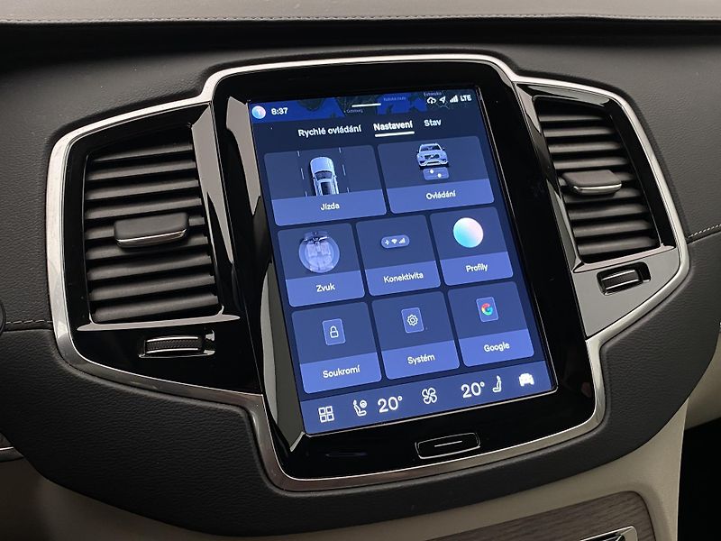 Volvo XC90 B5 AWD BRIGHT PLUS AUT CZ 7m - fotka 47 z 61