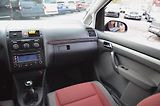 Volkswagen Touran (2005) 2.0 TDi 103kW / 2x sada kol - náhled 20