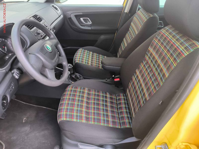 Škoda Fabia (2013) 1.2 TSi, Style, +ALU - fotka 9 z 17