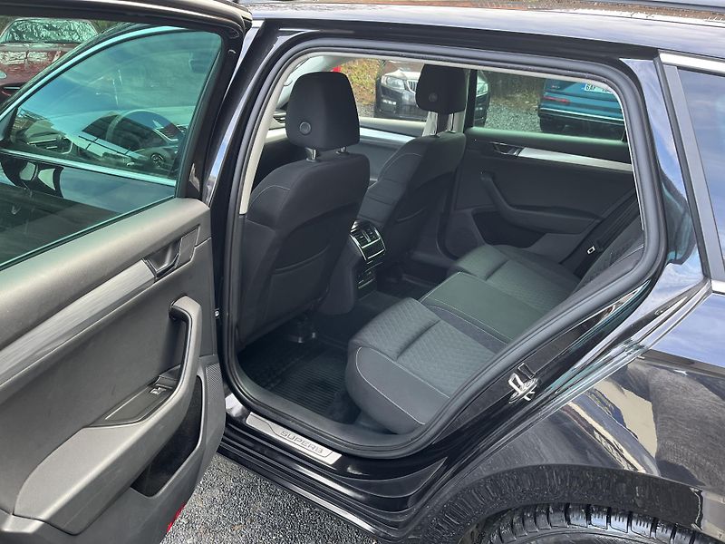 Škoda Superb (2020) 2,0TDi  110Kw  DSG  AMBIENTE - fotka 10 z 19