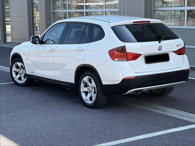 BMW X1 (2010) 18d sDRIVE /BEZ KOROZE/N.OLEJ - fotka 3 z 19