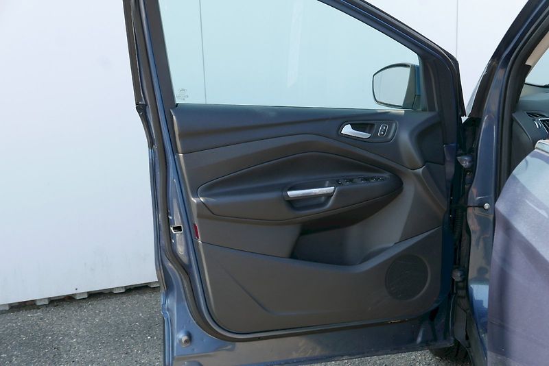 Ford Kuga (2019) 2.0 TDI 110kW M6° Titanium Plu - fotka 26 z 33