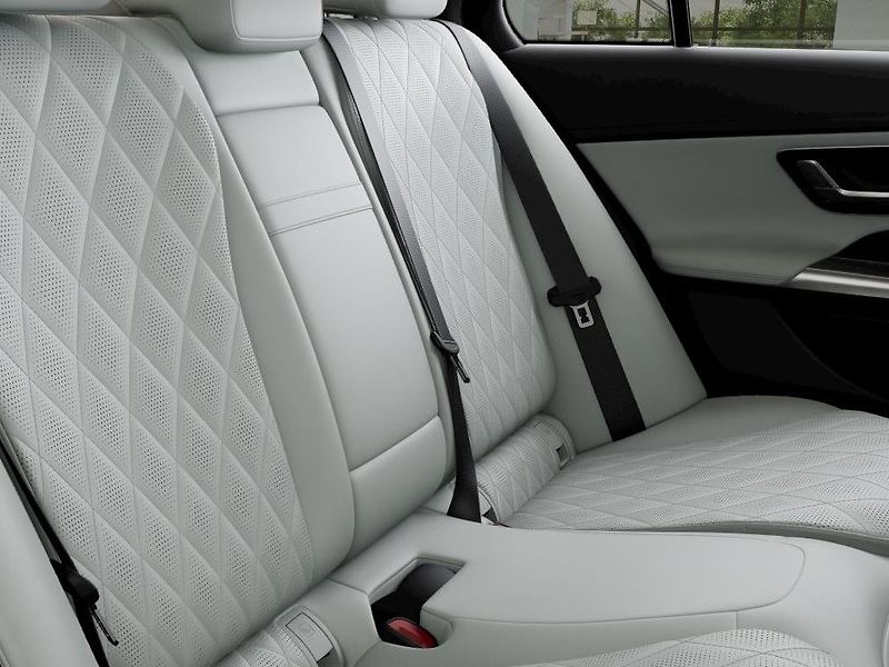 Mercedes-Benz Třídy E (2026) E 450 d 4MATIC - fotka 8 z 9