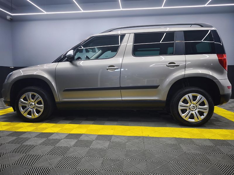 Škoda Yeti (2016) Cool Edition Outdoor 2.0 4x4 - fotka 11 z 24
