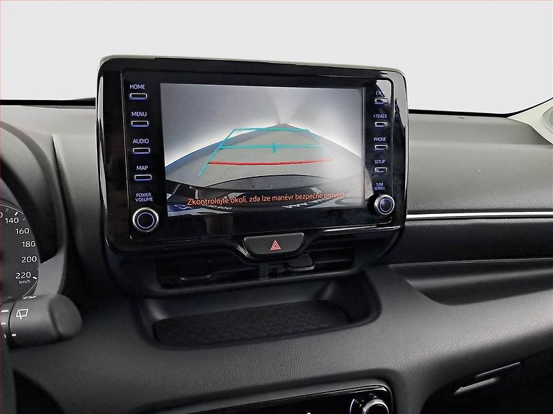 Toyota Yaris (2022) 1.5 VVT-i Hybrid - fotka 17 z 17