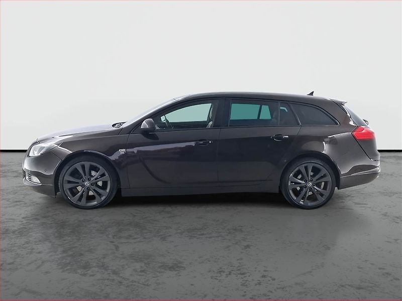 Opel Insignia (2012) 2.0 BiTurbo CDTI, 4X4 - fotka 3 z 26