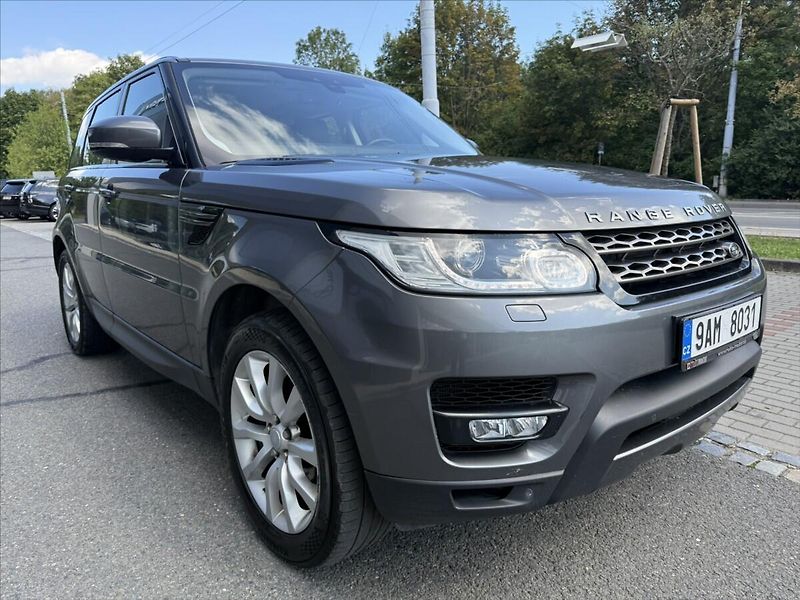 Land Rover Range Rover Sport 3,0 SE SDV6 - fotka 5 z 26