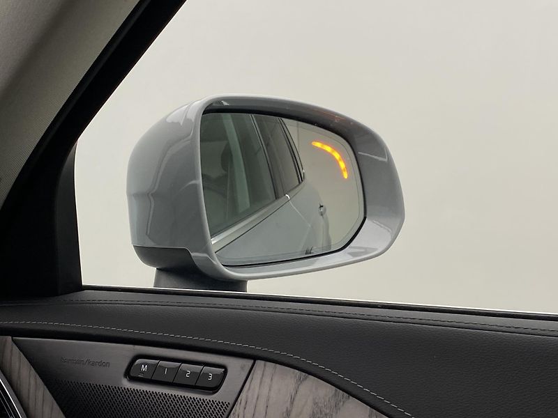 Volvo XC90 B5 AWD BRIGHT PLUS AUT CZ 7m - fotka 37 z 61