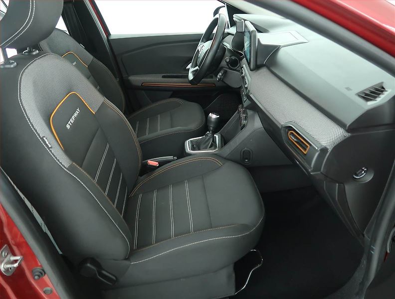 Dacia Sandero (2021) Stepway 1.0 TCe, Serv.kniha - fotka 9 z 16