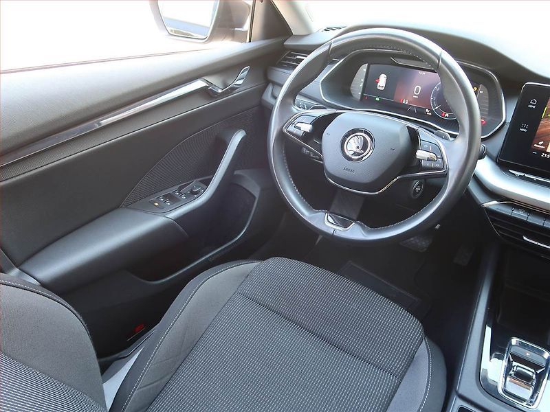 Škoda Octavia (2021) Ambition 2.0 TDI, Automat - fotka 7 z 18